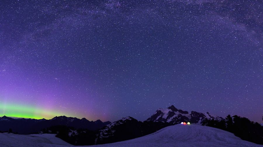 northern lights milky way mt baker
