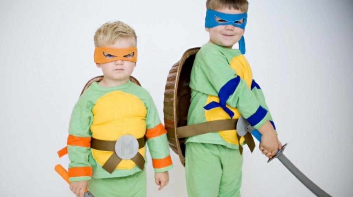 Turtle-costume