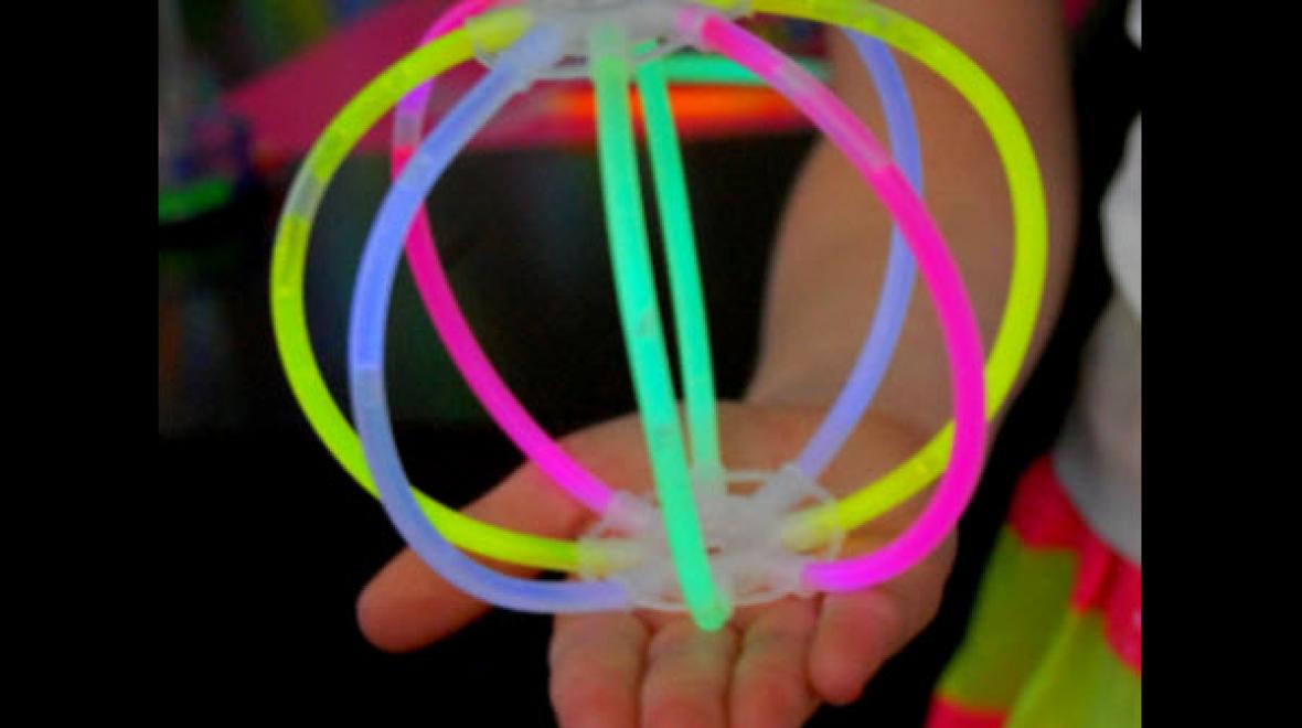 Glow stick sphere