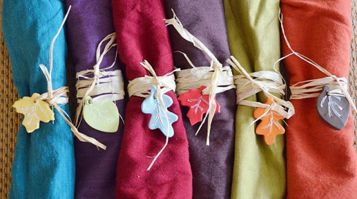Napkin leaf tags