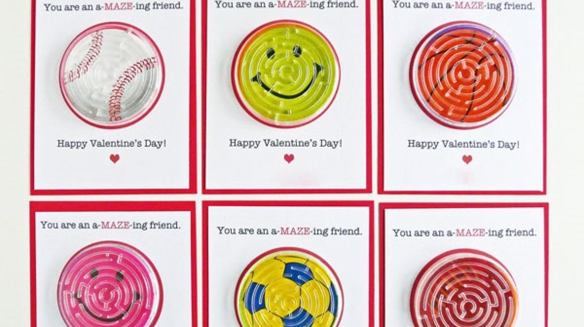 Toy maze Valentines