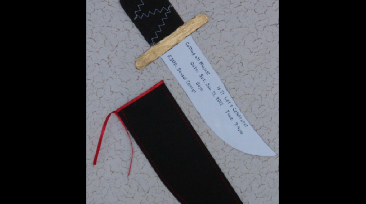 DIY ninja knife invitation