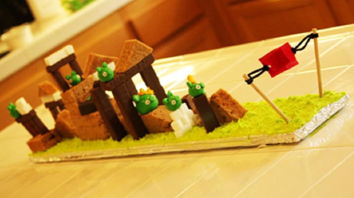 Angry Birds cakes