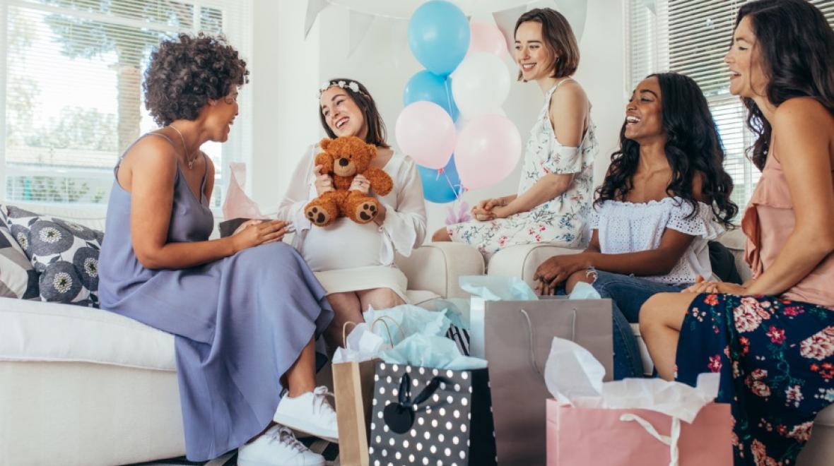 good baby shower gifts for mom