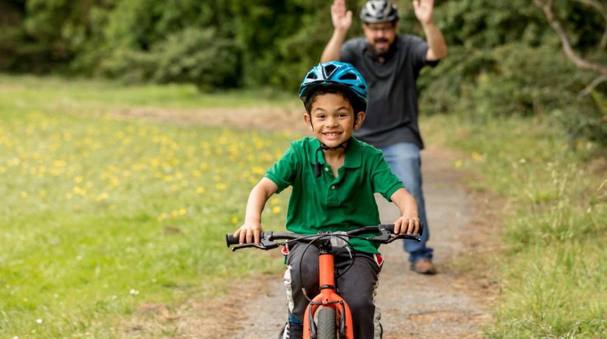 how to train your kid to ride a bike