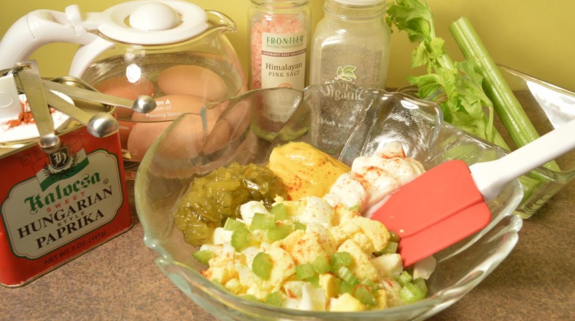 Coffee Pot Egg Salad 