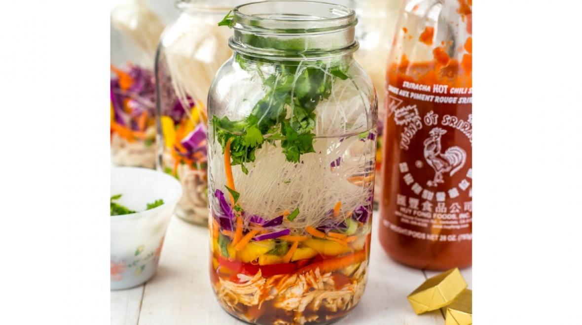 Mason Jar Instant Noodles 