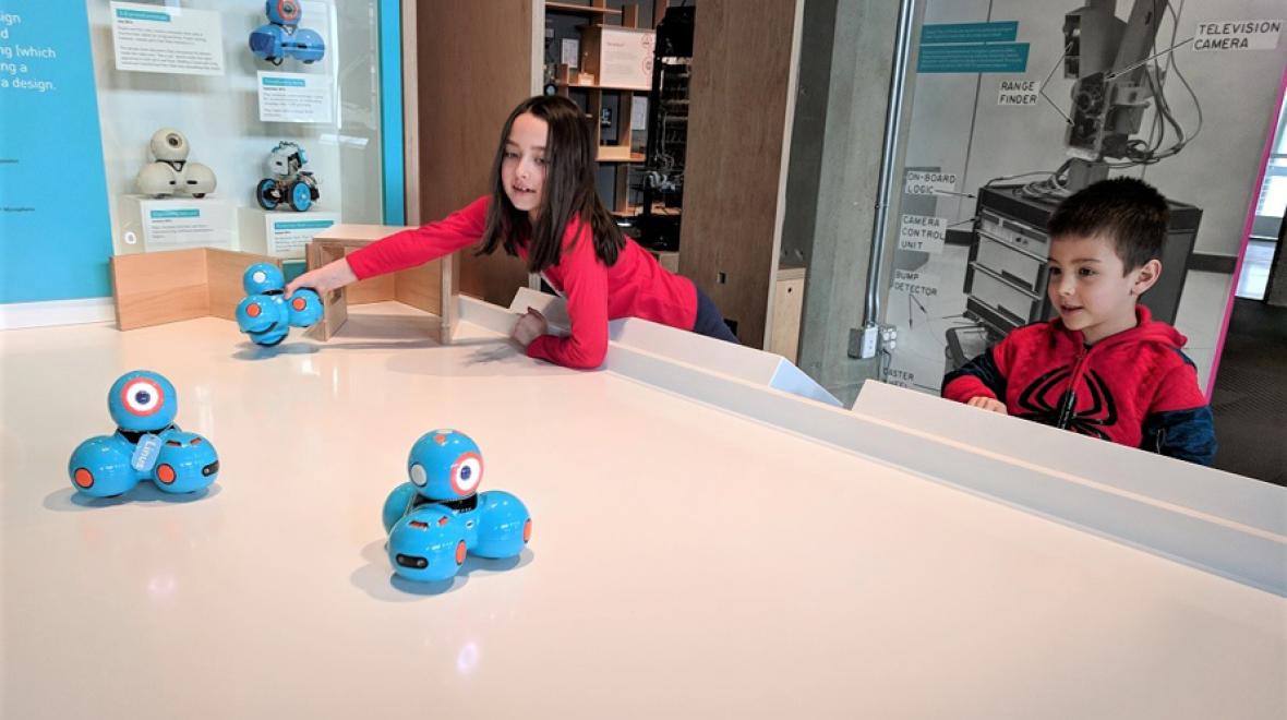 Living-Computers-best-family-memberships-kids-families-seattle