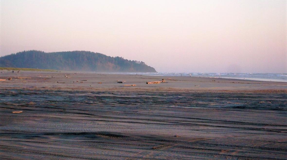 long-beach-amazing-washington-sights-to-visit-with-kids