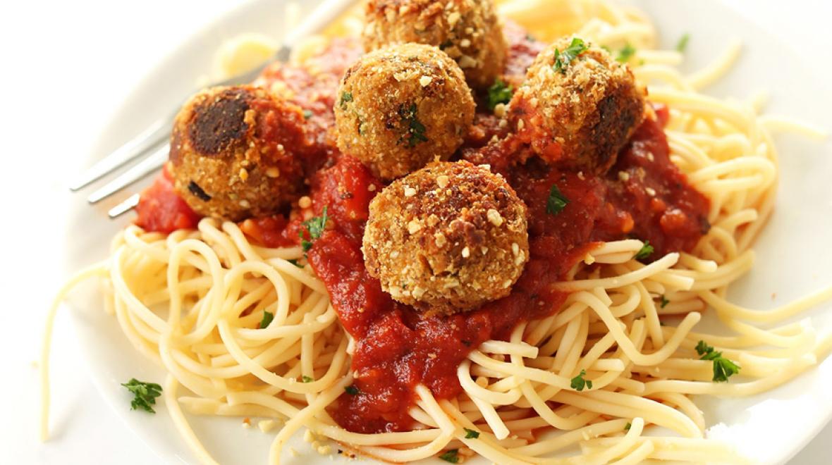 Simple Vegan Meatballs 