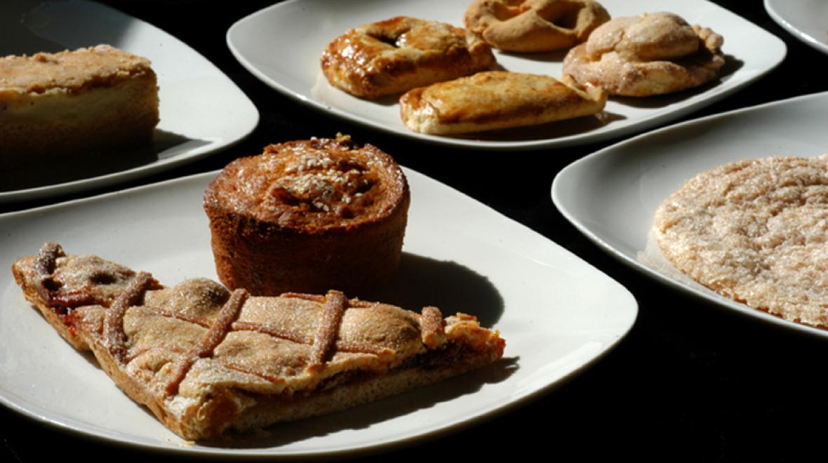 Salvadoran-bakery-seattle-best-bakeries-treats-for-kids-families