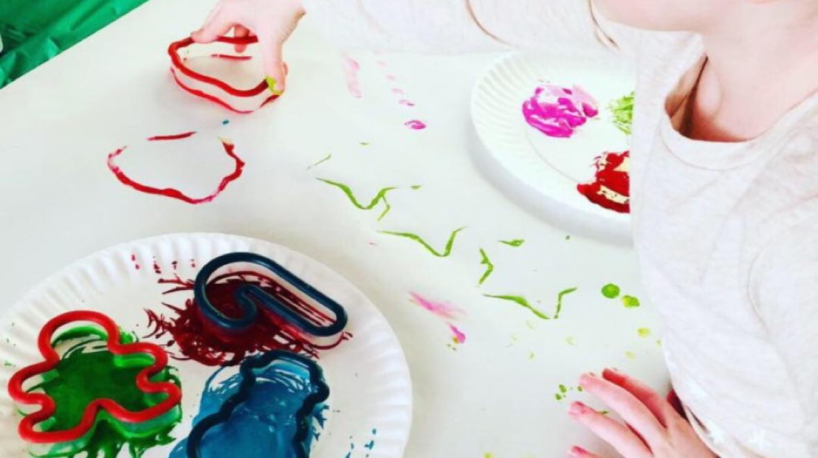 homemade-wrapping-paper