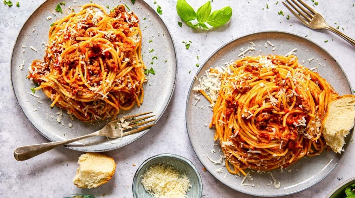 spaghetti bolognese sauce recipe from blog vikalinka