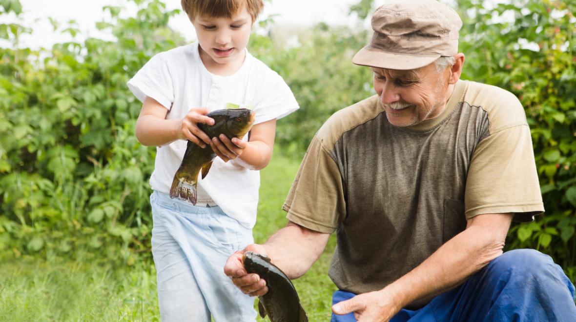 boy and grandpa fishing where to fish around seattle tacoma bellevue with kids