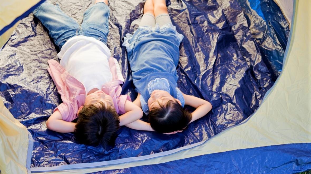 kids in tent camping seattle area families sleeping outside summer fun