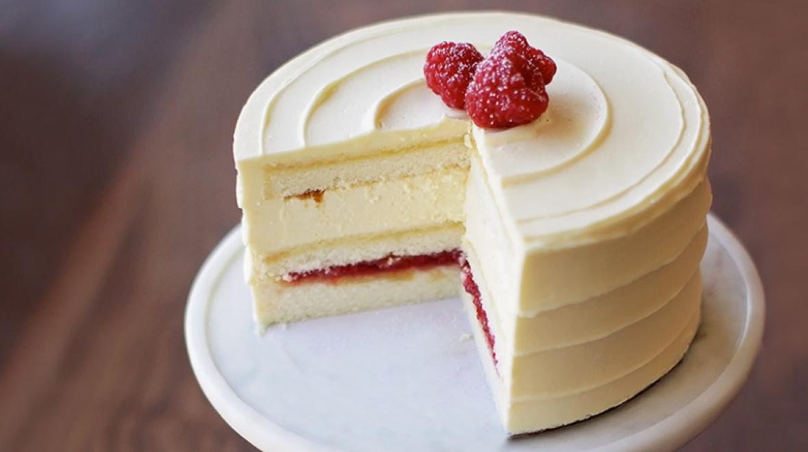passionfruit-cake