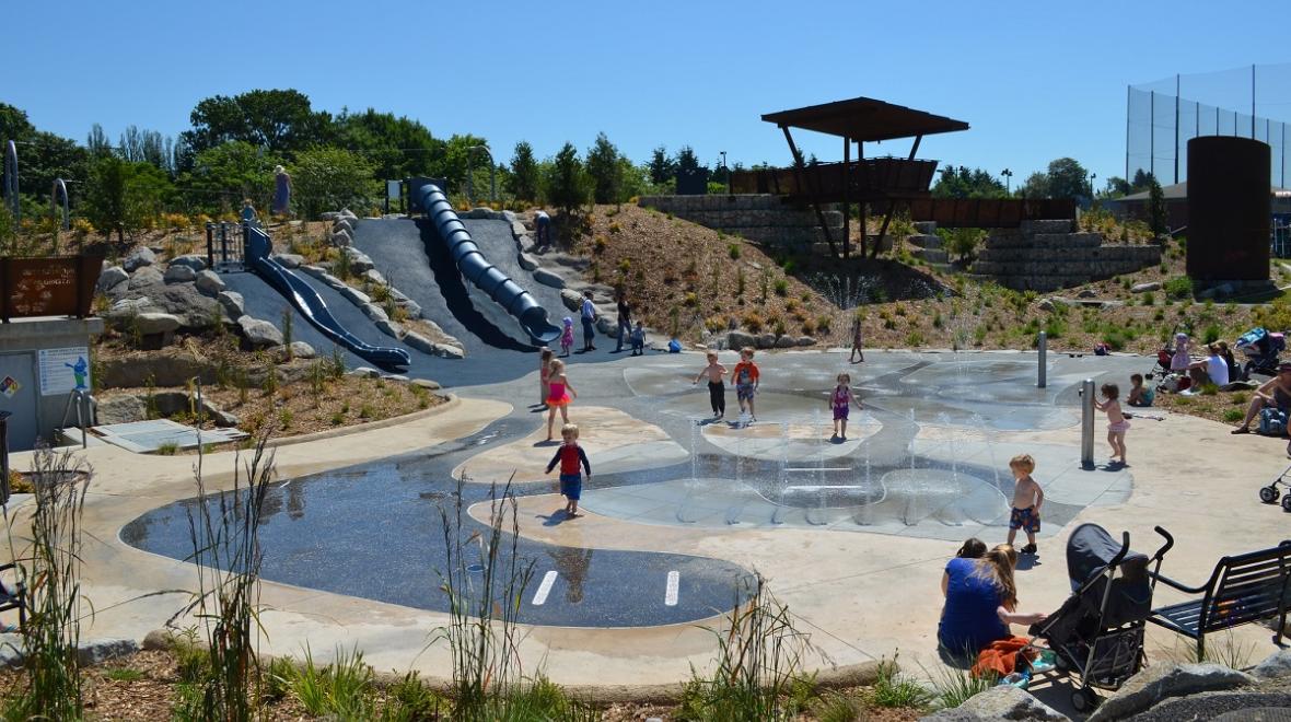 Seattle's Jefferson Park Beacon Mountain offers seasonal spray park fun for kids and families from Seattle and beyond