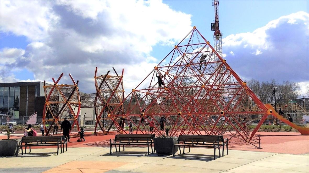 Sunset-Neighborhood-Park-Renton-best-playgrounds-eastside-bellevue-issaquah