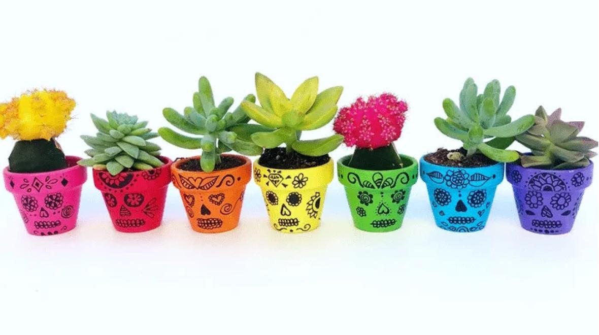 Sugar skull painted small flower pots Day of the Dead craft