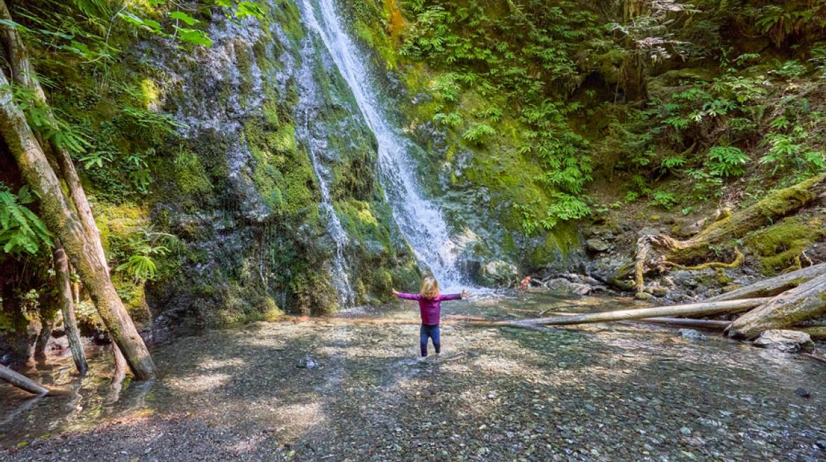 13 KidFriendly Waterfall Hikes for SeattleArea Families ParentMap