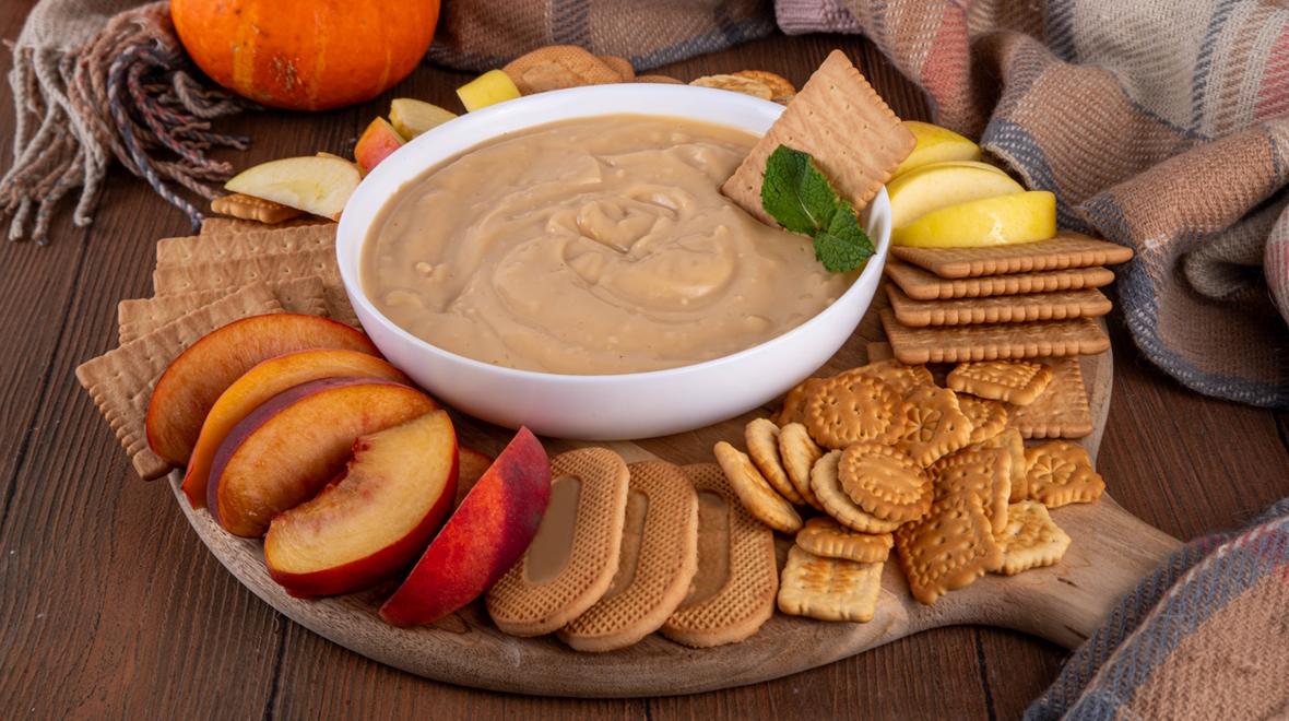 pumpkin cheesecake dip is a great thanksgiving treat