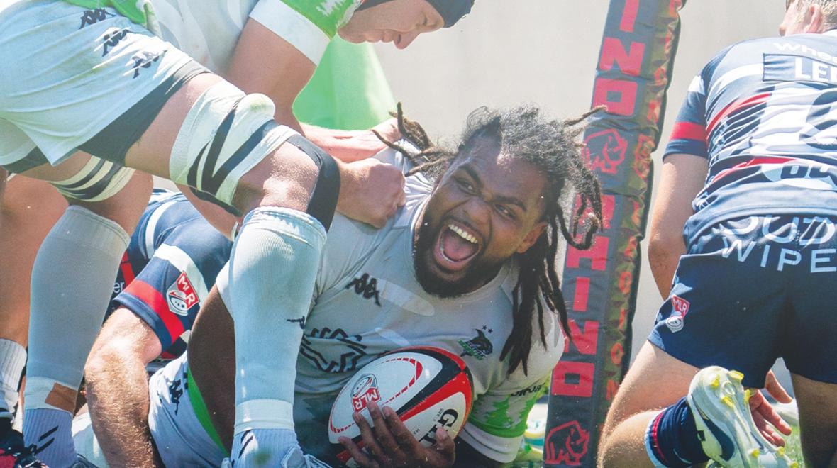 People playing rugby, tickets to a game is a great experience Christmas gift