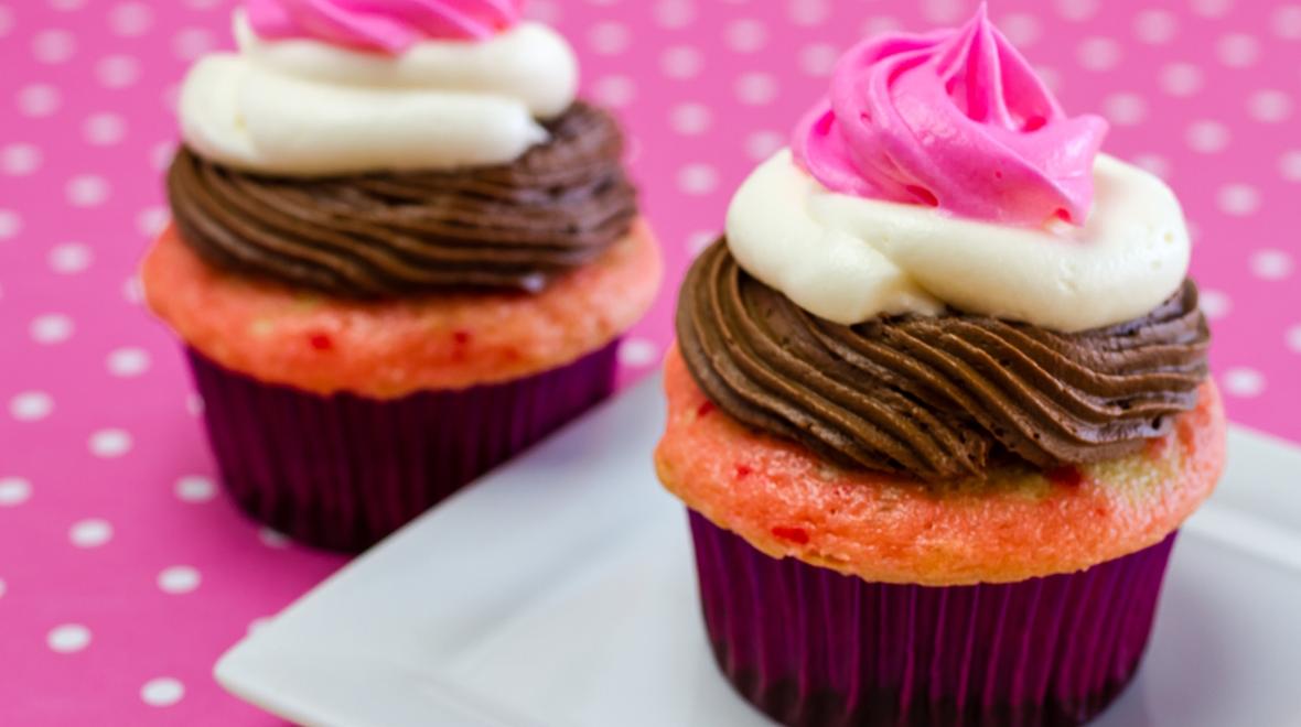 Neapolitan cupcakes