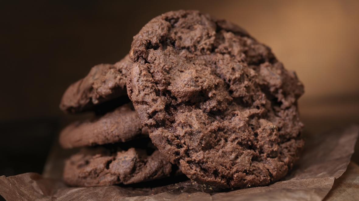chocolate cookies