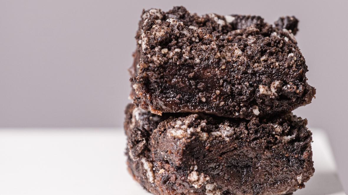 cookies and cream brownies