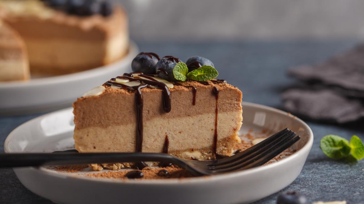 Tahini mousse pie
