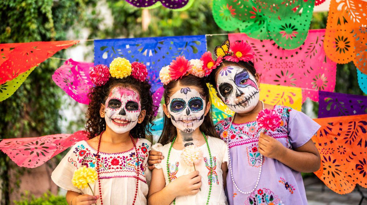 Where-celebrate-day-of-the-dead-dia-de-los-muertos-with-kids-families-around-Seattle