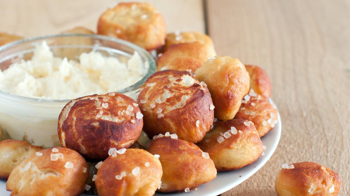 stuffed pretzel bites