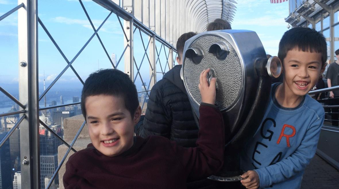 Kids at the observatory at the top of the Empire State Building