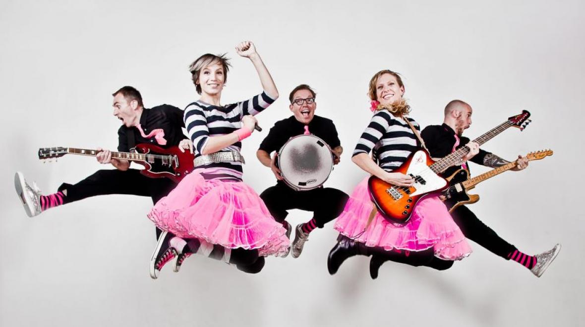 /eventImages/29415/Band jump.jpeg