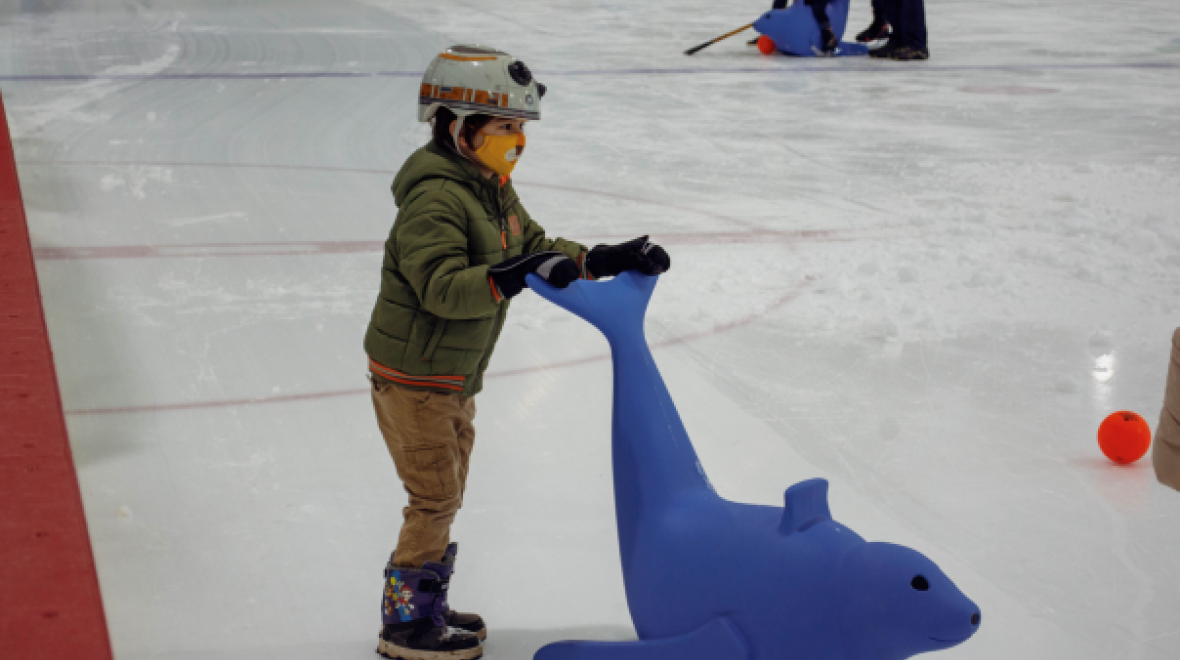 How to Ice Skate at the Kraken Community Iceplex in Seattle