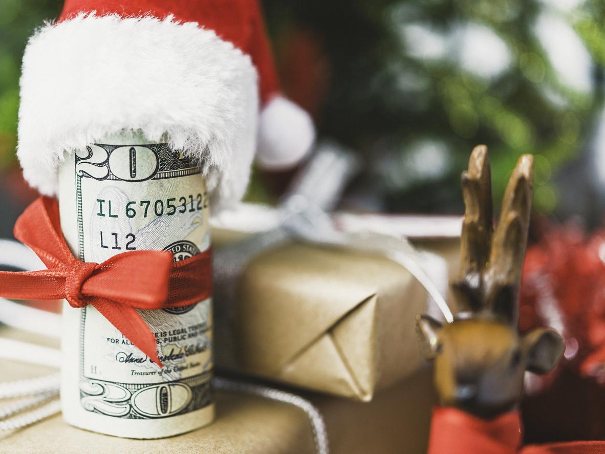 9 Ways to Make Some Serious Holiday Cash | ParentMap