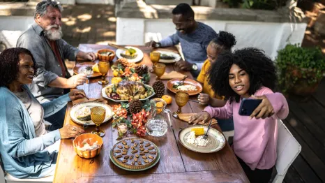 family enjoying Thanksgiving with teens
