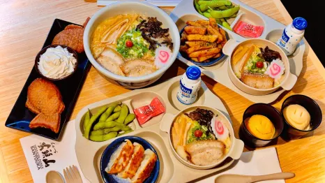 ramen platter