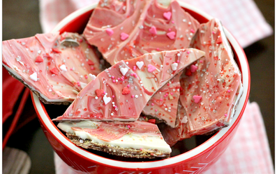 pink-chocolate-bark
