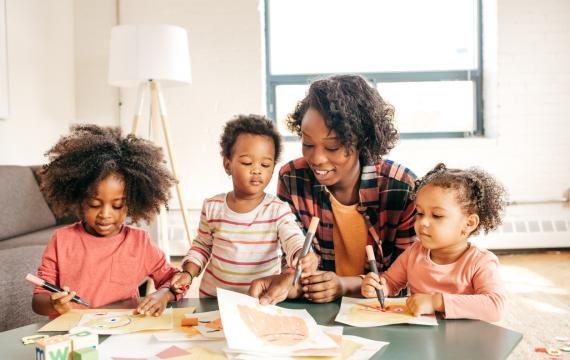 Mom-doing-crafts-with-kids