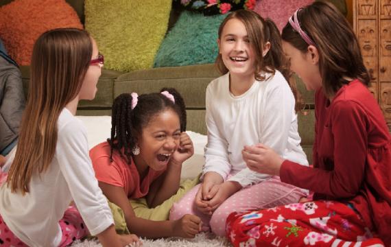 girls-on-sleepover-at-house
