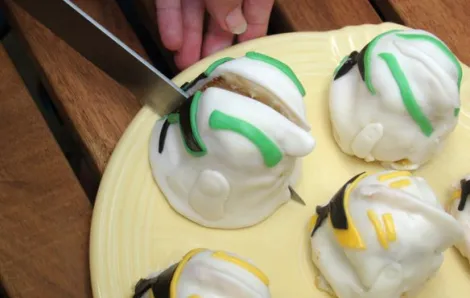 clone trooper cupcakes