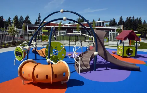 Meadow-crest-playground-park-inclusive-accessible-playgrounds-near-seattle