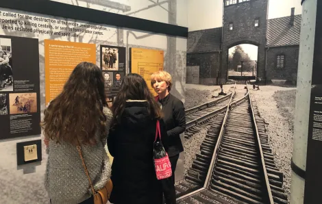 Families-kids-visit-Holocaust-Center-for-Humanity-Seattle-finding-light-in-darkness