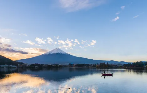 Mount-Fuji-Japan-ideal-sensory-friendly-travel-destination-families-kids