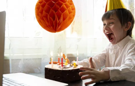 kid-celebrating-birthday