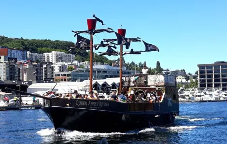 View of the Emerald City Pirates ship Queen Anne's Revenge sailing on Lake Union in Seattle