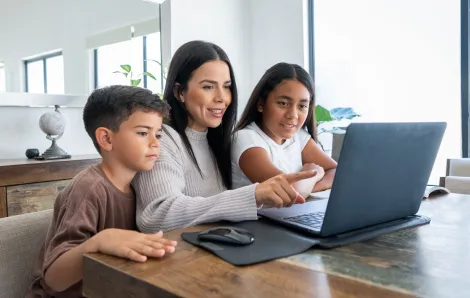 family setting up digital privacy on their home computer