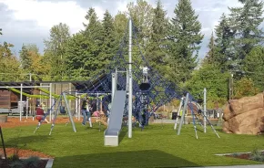 Kids play at a playground in Seattle, things to do this weekend in Seattle