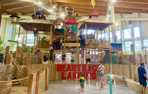 Great Wolf Lodge water park tips for families playing at the indoor water park
